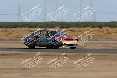 media/Oct-02-2022-24 Hours of Lemons (Sun) [[cb81b089e1]]/915am (I-5)/